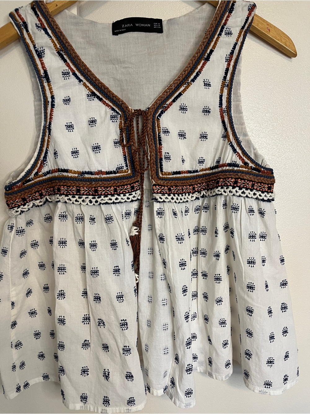 Zara Woman White Vest with Black Label